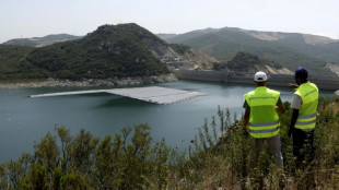 Marruecos cubre sus presas con paneles solares flotantes contra la sequía