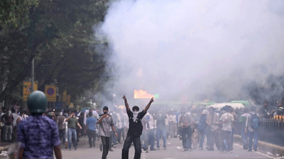 Dutzende Verletzte bei Zusammenst&ouml;&szlig;en zwischen Polizei und Demonstranten in Neu Delhi