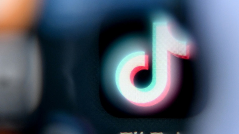 Trump d&aacute; mais 90 dias ao TikTok para encontrar comprador n&atilde;o chin&ecirc;s