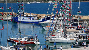 Media, sbarcati a Creta gli attivisti della Flotilla intercettati da Israele