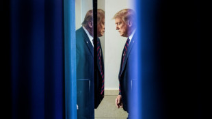 Trump &eacute; aguardado em pris&atilde;o da Ge&oacute;rgia para ser fichado