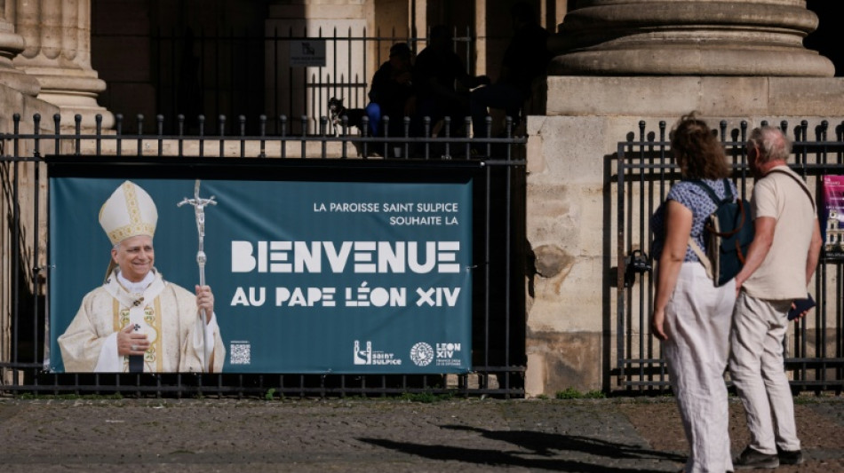 Fran&ccedil;a se prepara para receber papa Le&atilde;o XIV com fervor inesperado