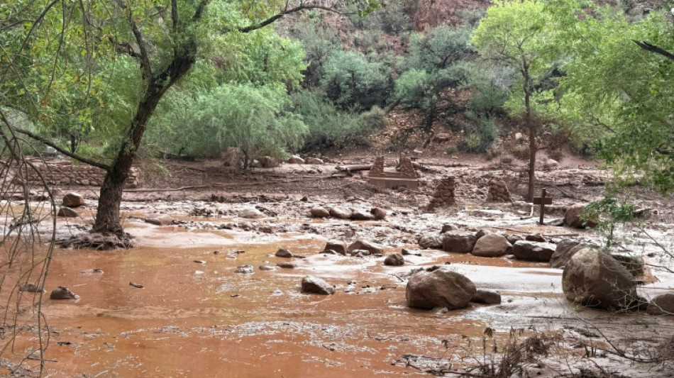 Um morto e 15 desaparecidos ap&oacute;s inunda&ccedil;&atilde;o repentina no Grand Canyon