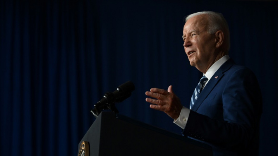 Biden chama a China de 'bomba-rel&oacute;gio' por problemas econ&ocirc;micos