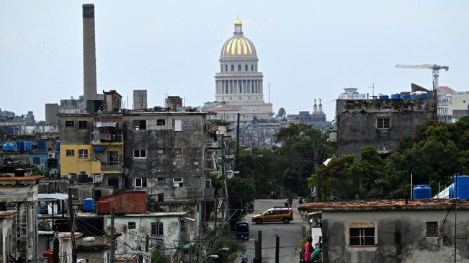 Cuba restablece progresivamente la electricidad tras tercer apag&oacute;n nacional en seis meses