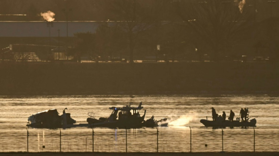 Pas de survivant dans la catastrophe a&eacute;rienne &agrave; Washington, Trump met en cause la diversit&eacute;