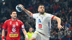 Euro-2022 de hand: La France, en d&eacute;monstration, qualifi&eacute;e pour le tour principal
