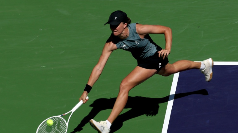 Swiatek routs Muchova to reach Indian Wells quarter-finals