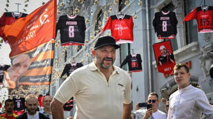 Maior artilheiro da hist&oacute;ria da NHL pede retorno dos russos ao esporte mundial