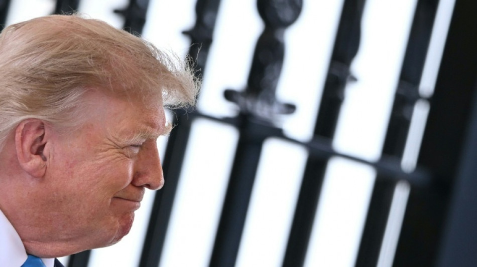 Trump anuncia acordo para "desarmamento total" do Hamas e retirada israelense de Gaza