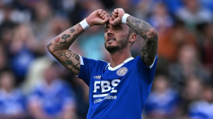 Leicester held by Palace, Forest sink to bottom of the Premier League