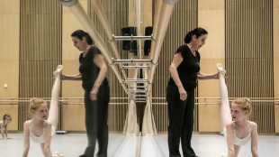 Des enfants ukrainiens dansent en toute s&eacute;curit&eacute; &agrave; Prague