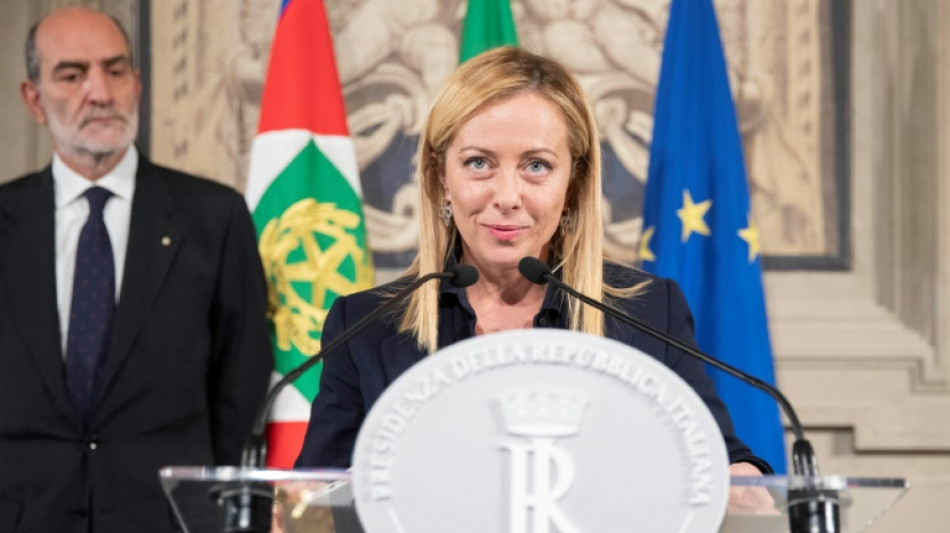 Meloni und ihre Rechtsau&szlig;en-Regierung sind im Amt