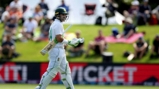 South Africa struggle to 44-4 after Henry strikes for New Zealand