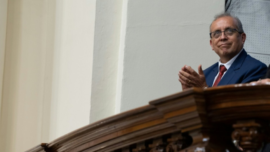 La fiscalía allana la casa de un hermano de la presidenta de Perú por presunta corrupción