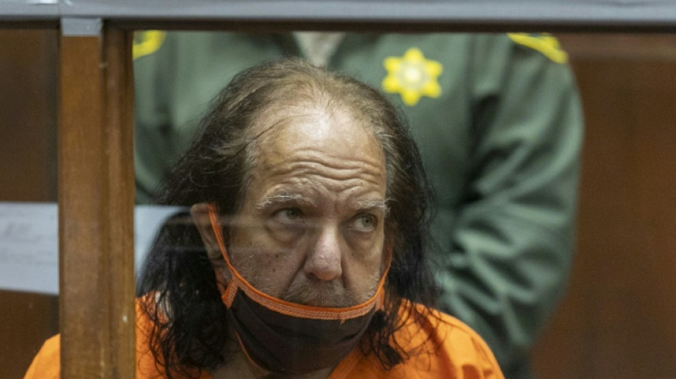 El actor porno Ron Jeremy saldr&aacute; de prisi&oacute;n por motivos de salud (prensa)
