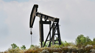 Barril de petróleo WTI fecha abaixo de US$ 60, um recorde desde abril de 2021