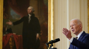 Biden defiende proyecto de obras p&uacute;blicas en su primer aniversario en la Casa Blanca