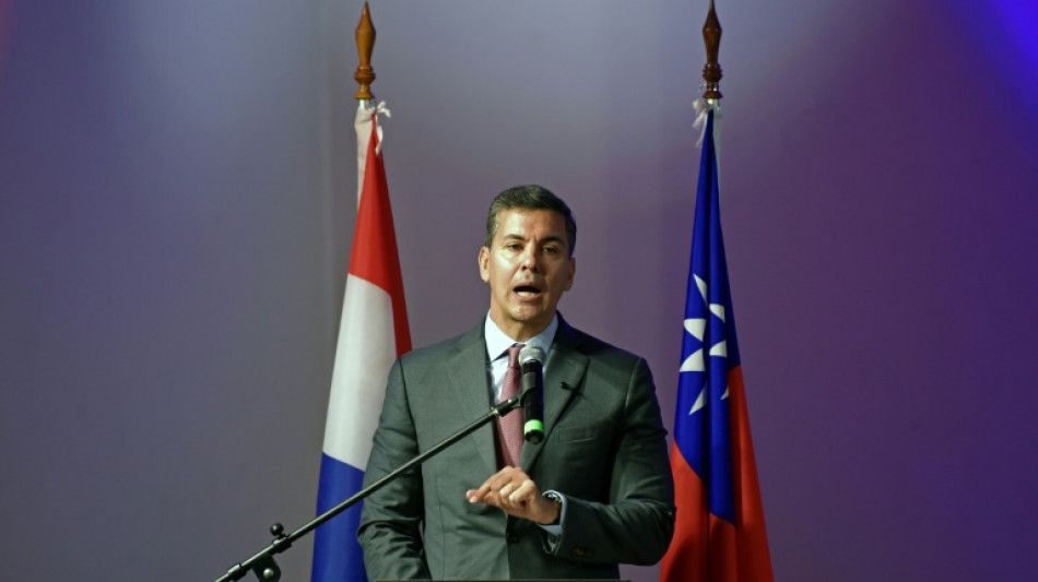 Paraguay está "recuperando" su lugar en Latinoamérica, afirma presidente Peña en Londres