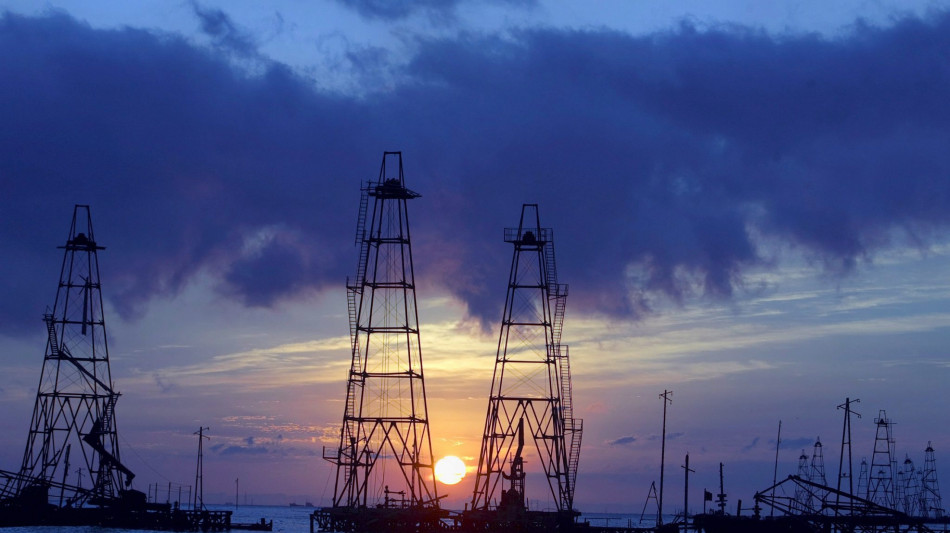 Il prezzo del petrolio &egrave; in aumento, Brent a 66,56 dollari