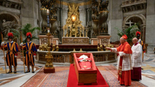 El funeral del papa Francisco comienza en presencia de líderes y miles de personas
