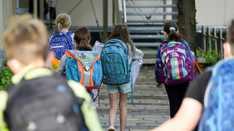 Zusätzliche Unterrichtsstunde: Lehrkräfte aus Sachsen-Anhalt siegen vor Gericht