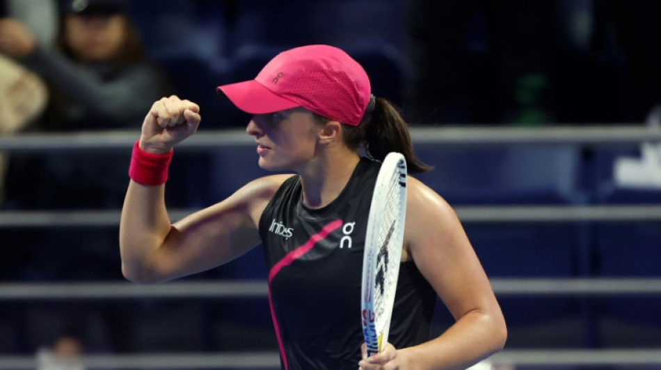Osaka vai &agrave;s quartas do WTA 1000 de Doha sem jogar; Swiatek vence Alexandrova