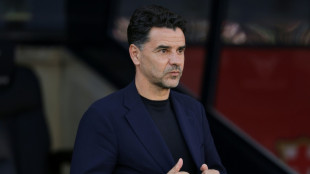 El técnico del Girona vuelve a los entrenamientos tras sufrir una trombosis venosa