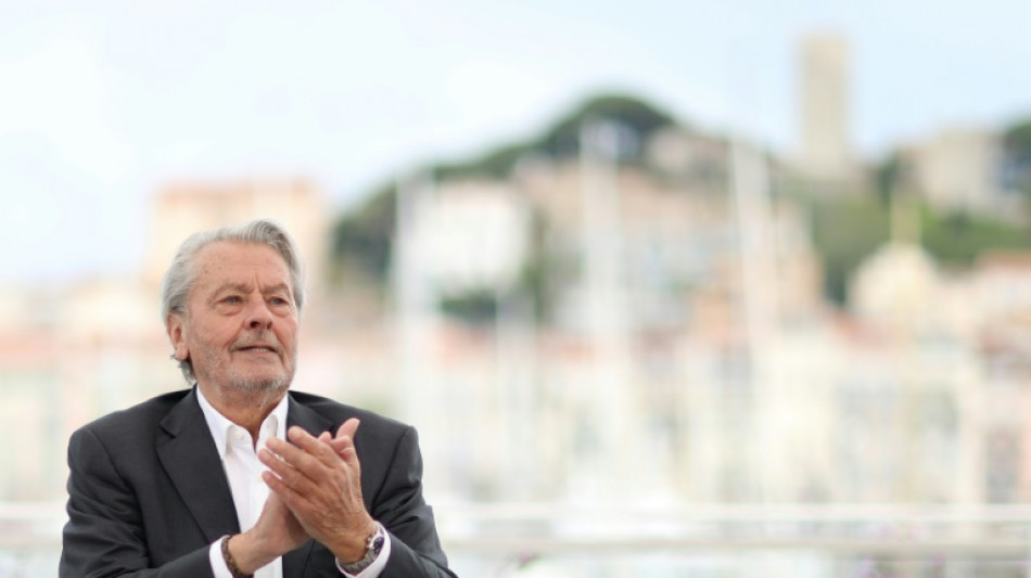 Alain Delon, o poder de sedu&ccedil;&atilde;o de um lobo solit&aacute;rio