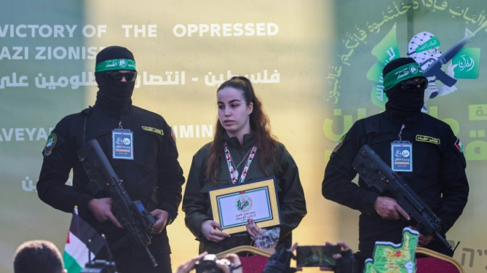 Hamas liberta mais ref&eacute;ns em troca de 110 prisioneiros palestinos