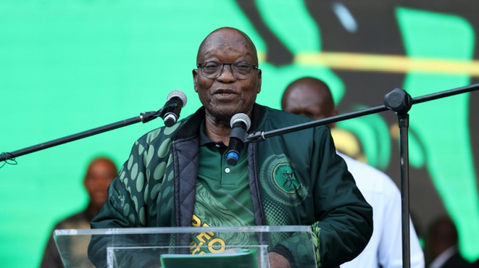 Ex-presidente sul-africano Jacob Zuma é declarado inelegível e afastado das eleições