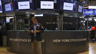 Wall Street apre in rialzo, Dj +0,49%, Nasdaq +0,79%