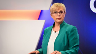 Eslovenos votan para elegir presidente, con medi&aacute;tica abogada como favorita