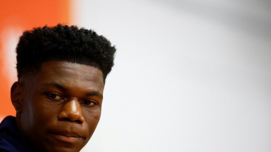 Foot: fracture du m&eacute;tatarse pour l'international fran&ccedil;ais du Real Madrid Aur&eacute;lien Tchouam&eacute;ni (club)