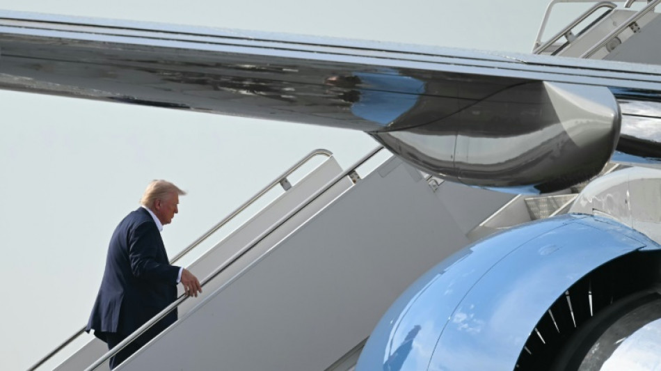 Trump está prestes a aceitar avião de luxo oferecido pelo Catar, afirma imprensa americana