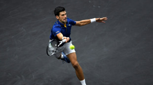 Djokovic vence Carabelli em Miami e bate recorde de vit&oacute;rias em torneios Masters 1000