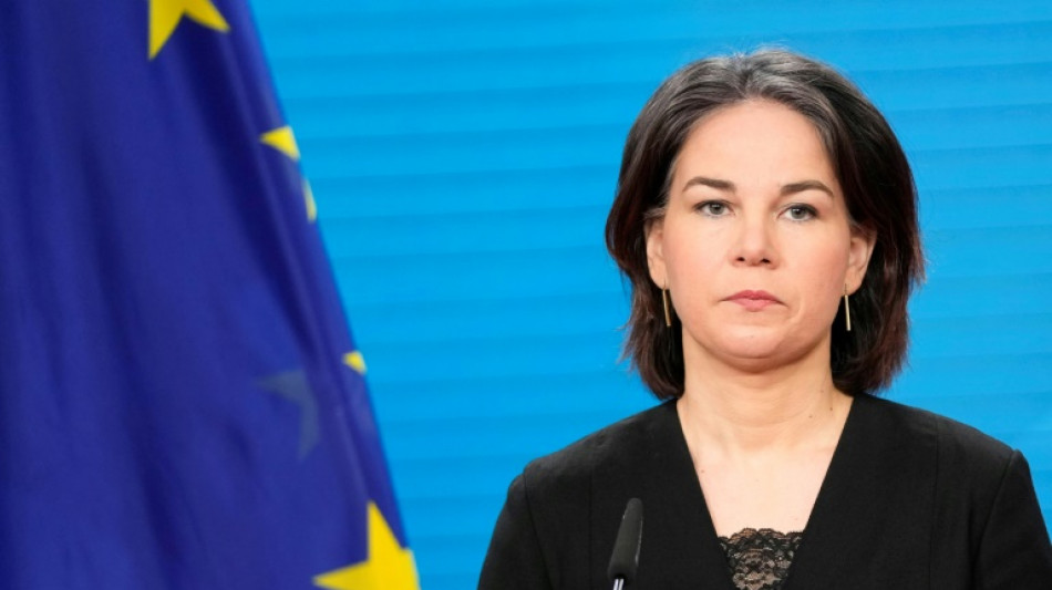 Baerbock: EU wird "harte" Sanktionen gegen Putin und Lawrow verh&auml;ngen