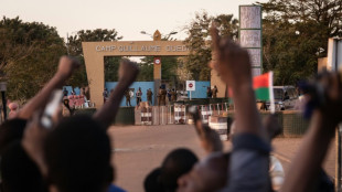 Consultas de la junta militar en el poder en Burkina antes de una cumbre africana