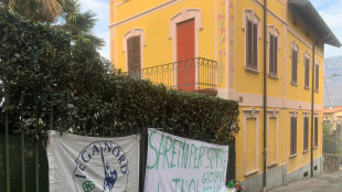 A Pontida gi&agrave; centinaia di militanti della Lega per l'ultimo saluto a Bossi