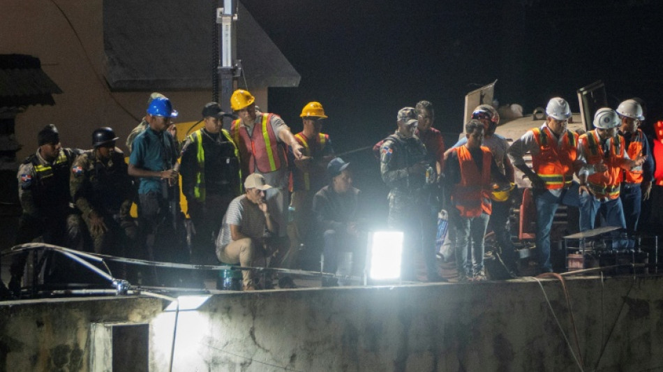 Colapso de discoteca dominicana mata a 79 personas, incluido cantante Rubby P&eacute;rez