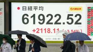 Asian stocks surge on Iran hopes and Samsung union talks