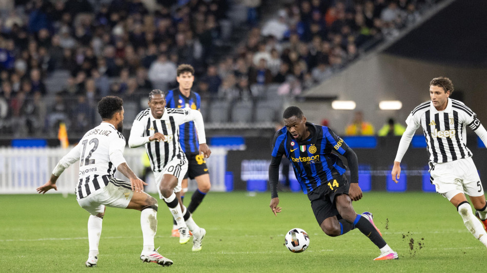 Il derby d'Italia &egrave; dell'Inter, Juve battuta 2-1 a Perth