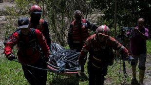 Glissement de terrain au Venezuela: les secouristes &agrave; la recherche des corps