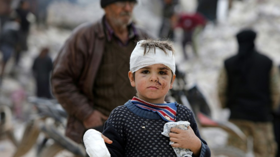 Sechsj&auml;hriger und drei weitere Menschen in Syrien aus Tr&uuml;mmern gerettet