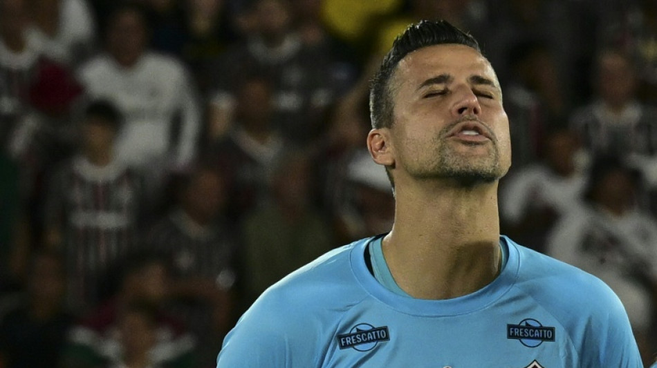 1.391 jogos: Fábio, o goleiro que parou o tempo