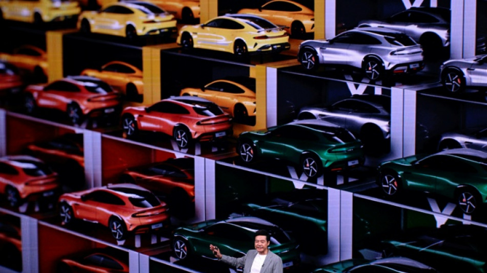 El fabricante chino de vehículos eléctricos Xiaomi recibe casi 300.000 pedidos en una hora