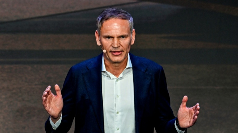 Vorstandsgeh&auml;lter in Deutschlands gr&ouml;&szlig;ten Unternehmen 2024 erneut gestiegen 