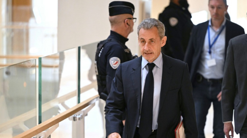 Proc&egrave;s libyen: les peines requises contre Nicolas Sarkozy et 11 pr&eacute;venus attendues dans l'apr&egrave;s-midi