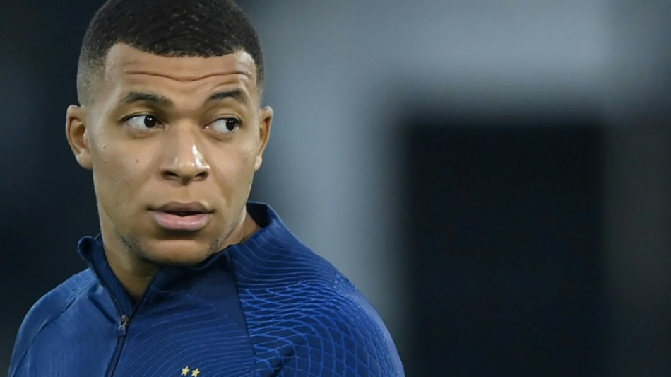 Mbapp&eacute; regresa a los entrenamientos con el PSG tres d&iacute;as despu&eacute;s de la final del Mundial