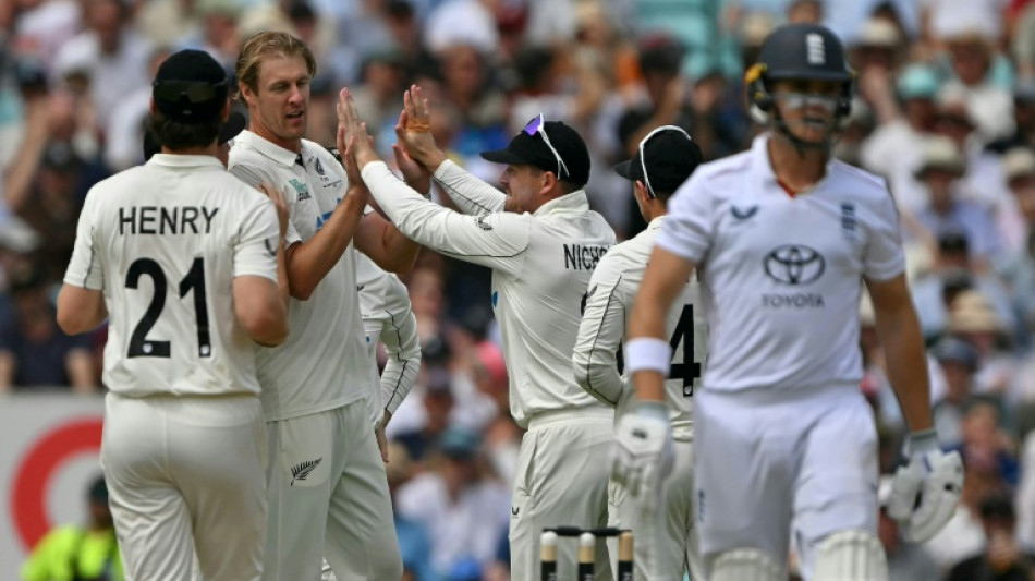 Jamieson strikes as New Zealand eye series-levelling win despite Root heroics